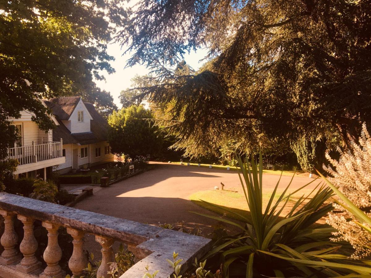 Rowhill Grange Hotel & Utopia Spa Dartford Bagian luar foto