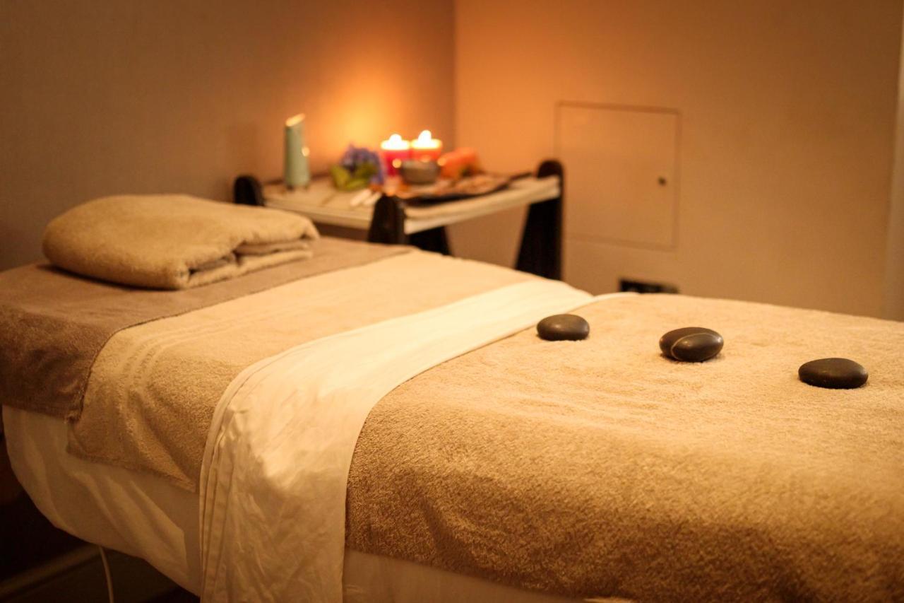Rowhill Grange Hotel & Utopia Spa Dartford Bagian luar foto